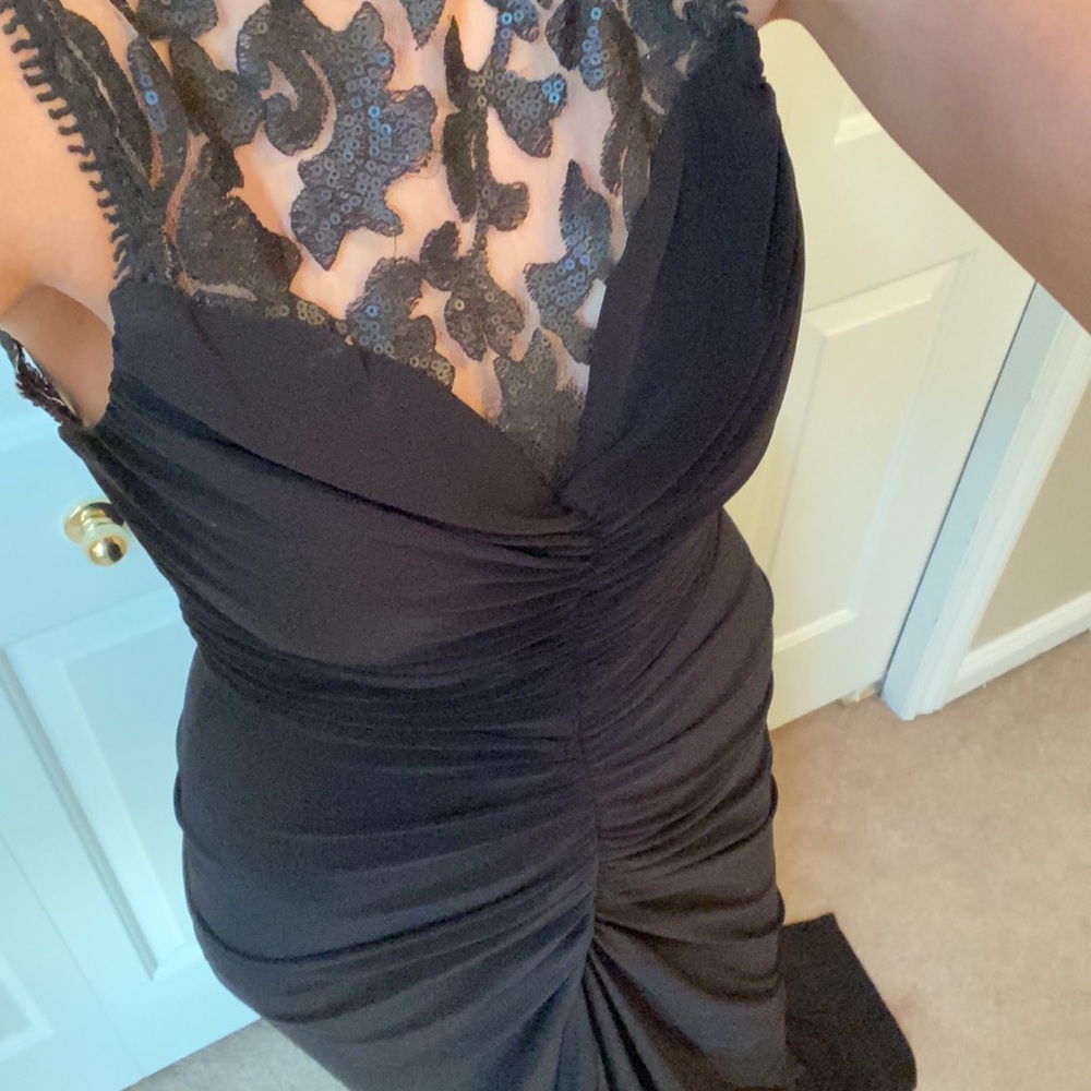 Black maxi dresd